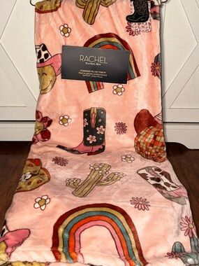 Rachel Roy Pink Western Cowgirl Rainbow Plush Throw Blanket